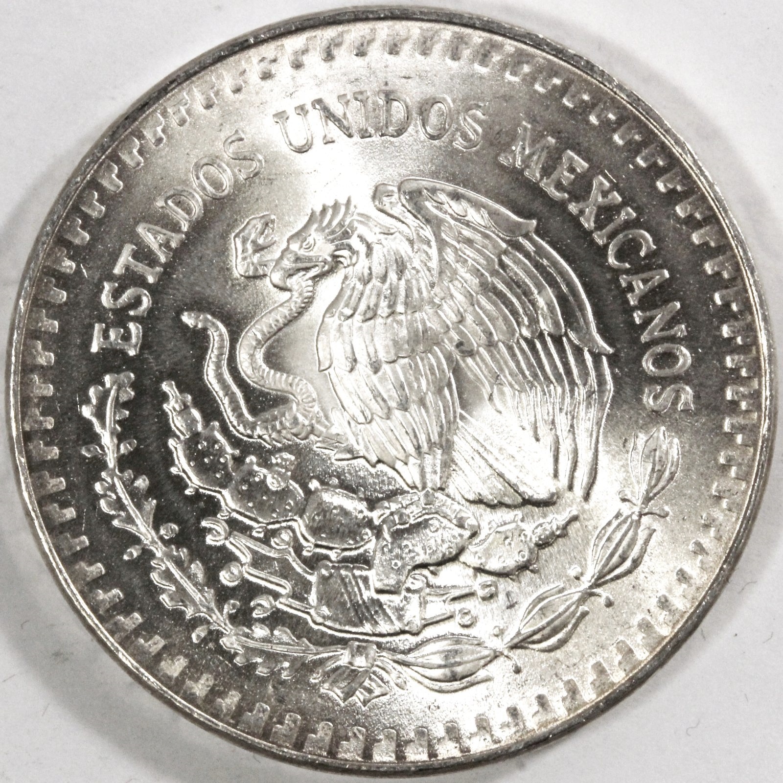 PCGS AU 1909年Mo GV メキシコ 自由の帽子 1ペソ 銀貨 貿易貨 - 旧貨幣